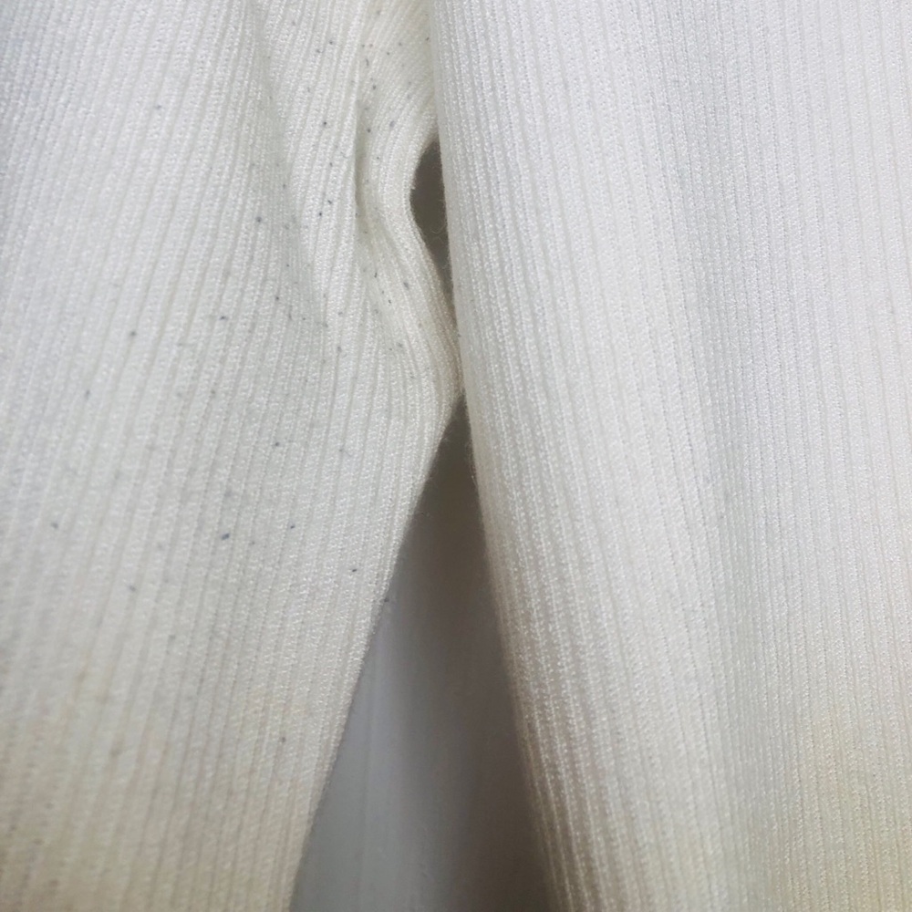 Cyrus Ribbed Cream Sweater with White Ruffled Neck - Picture 4 of 11